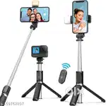 Wireless 360 Degree Mini Selfie Stick LED Fill light,