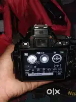 Nikon5600d 2 battery 2 lens bag
