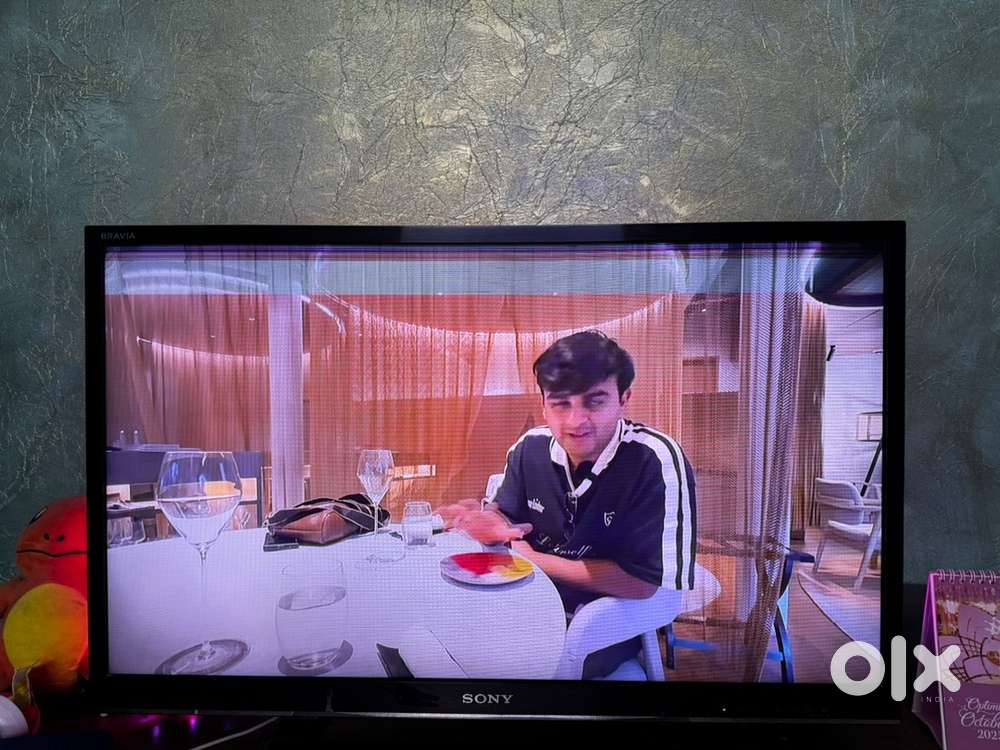 Tv sony (non smart tv -32 inch)