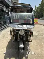 ई रिक्शा 2023 मॉडल यूनिक कंपनी, फर्स्ट हैंड गाड़ी है