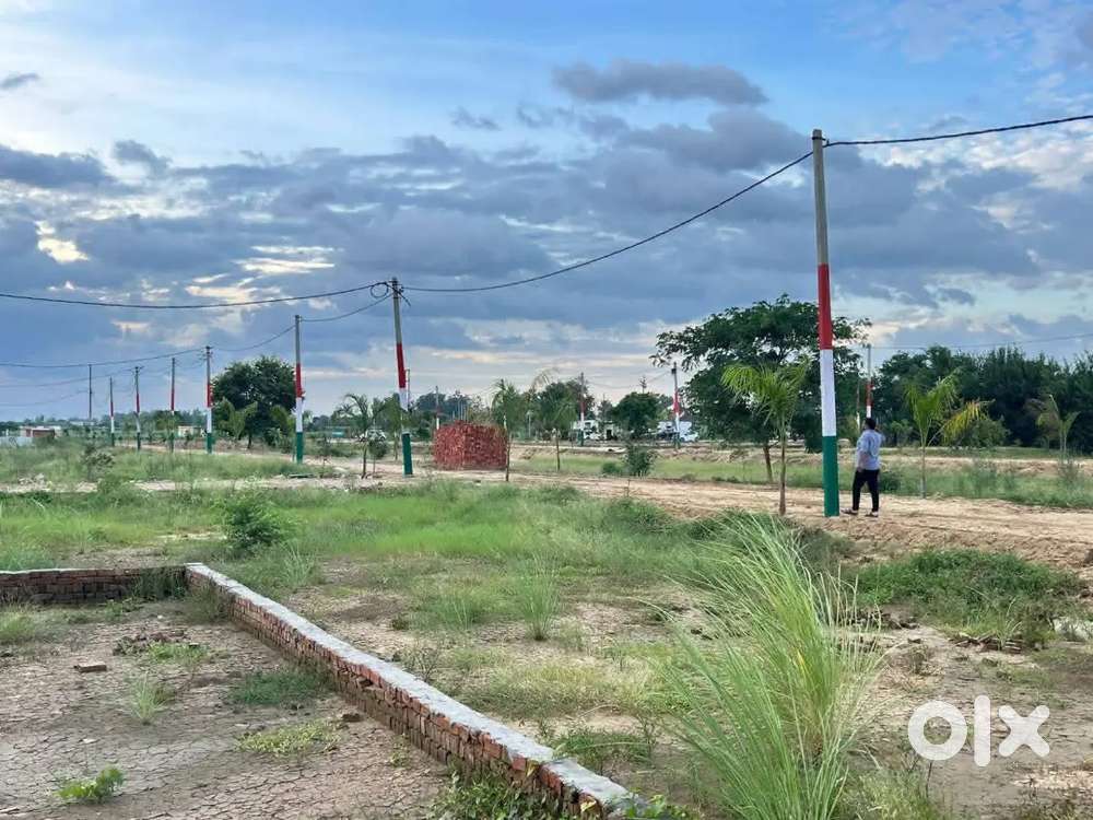 लुलु मॉल से 7 किमी. जेल रोड से लगा हुआ बैंक लोन के साथ प्लाट