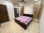 Looking for female flatmate