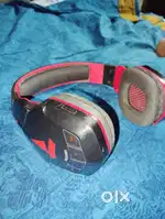 PC + gaming remote + boat headphone +projector + projector clothes