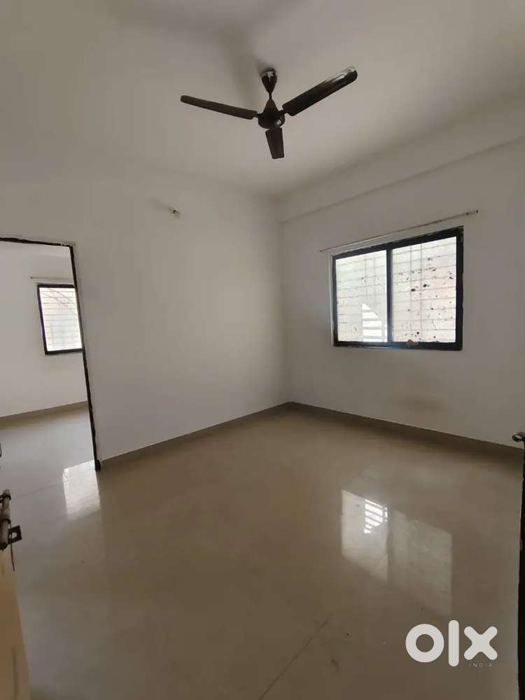 Fresh painted 1bhk flat available for rent in wadgaonsheri pune