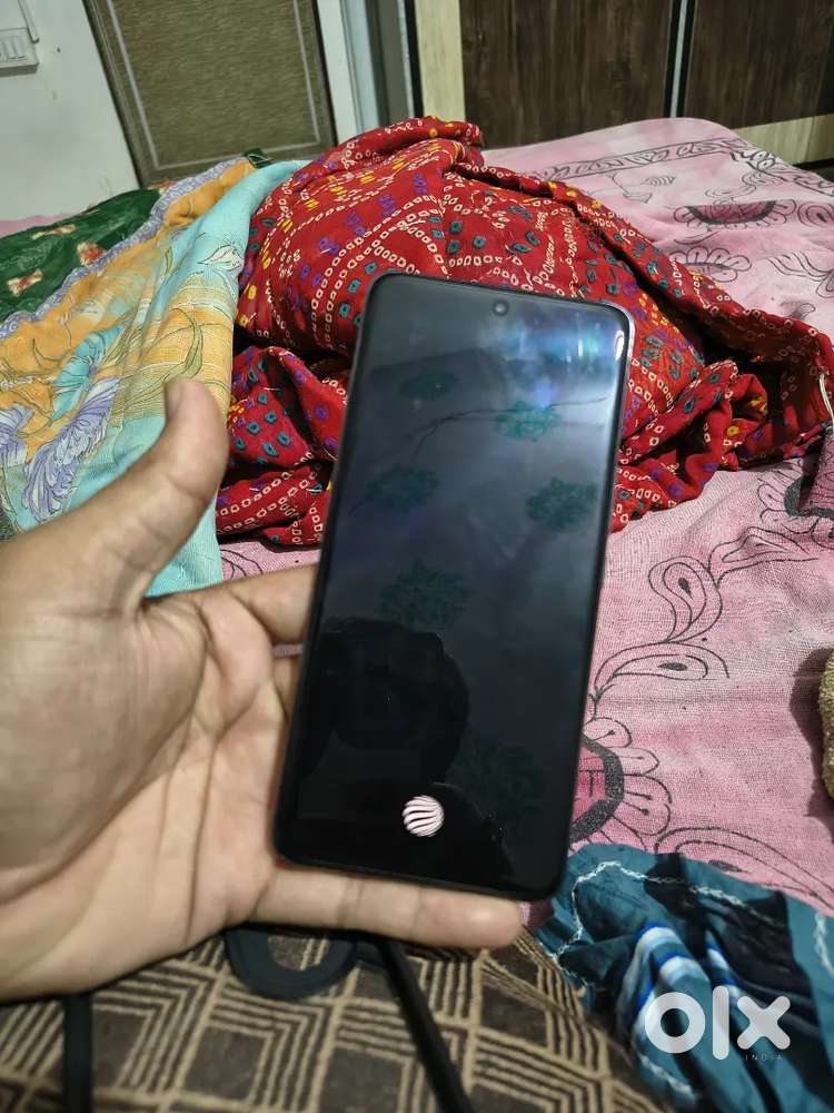Vivo v50 8+128gb