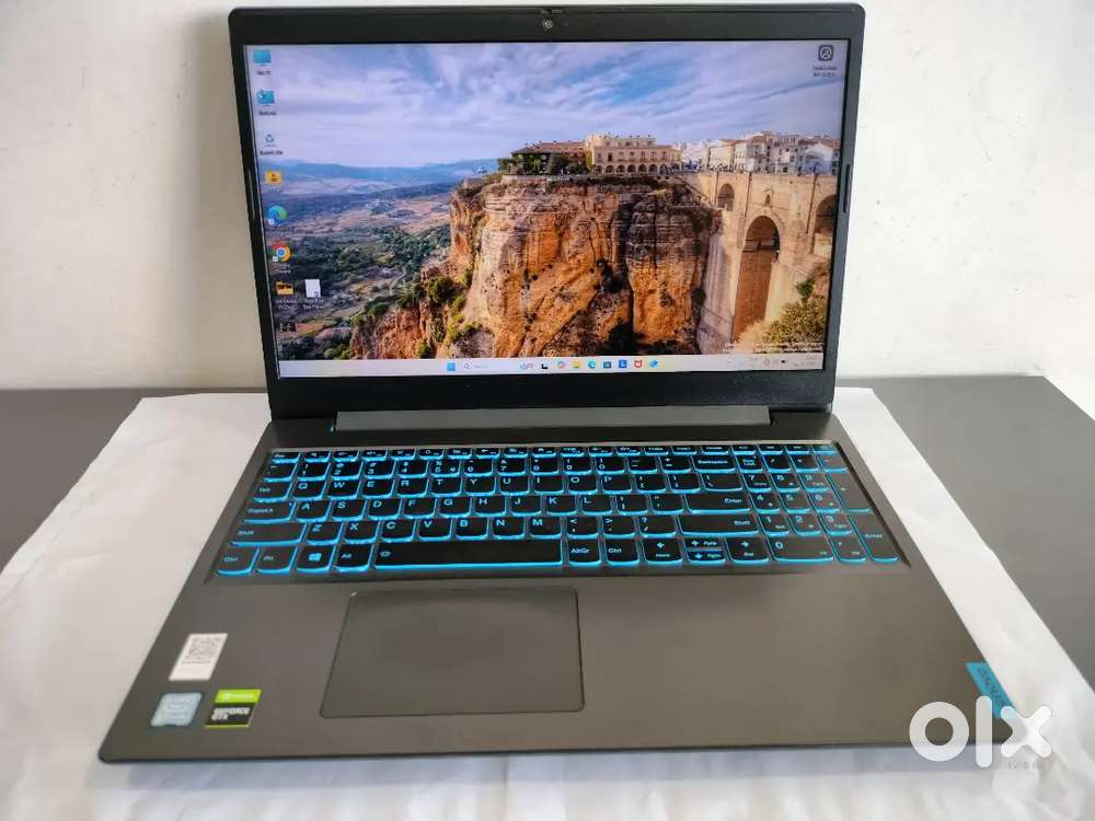 LENOVO - GAMING - Nvidia Graphics - CORE i5 - ULTRA SLIM MODEL