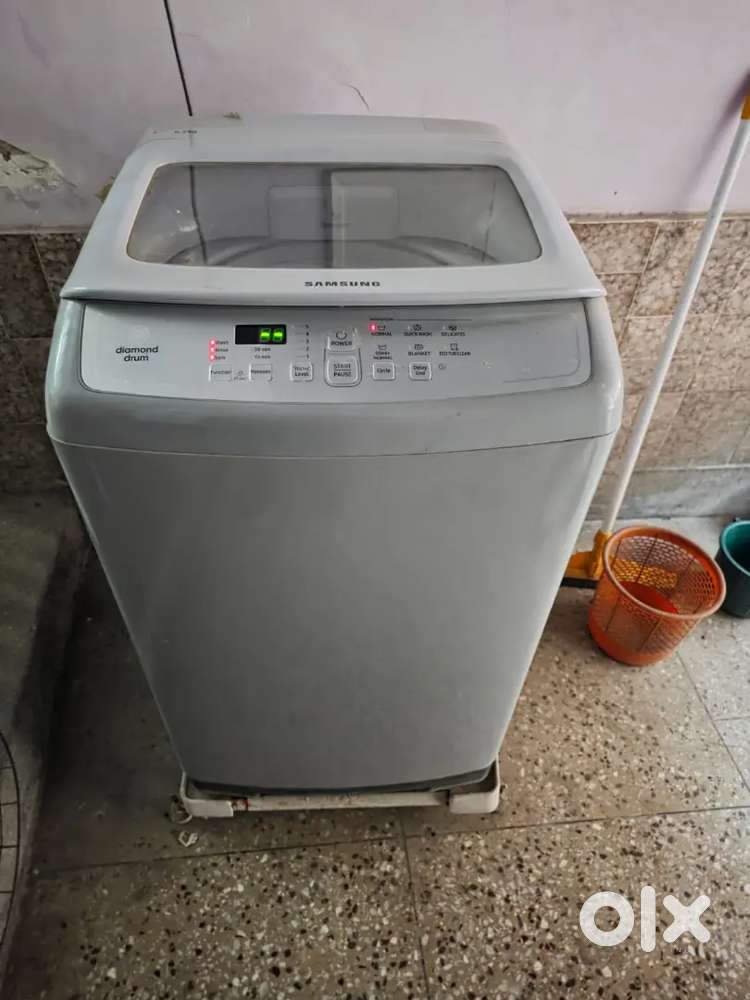 Samsung ki Acchi condition Mai Hai
