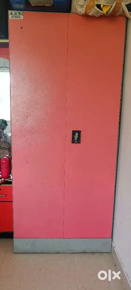 2door Steel almari urgent sale