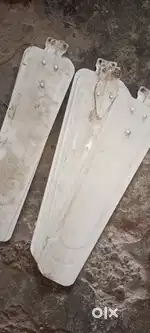 Kisi ko chaiye to bole bahut sari he
