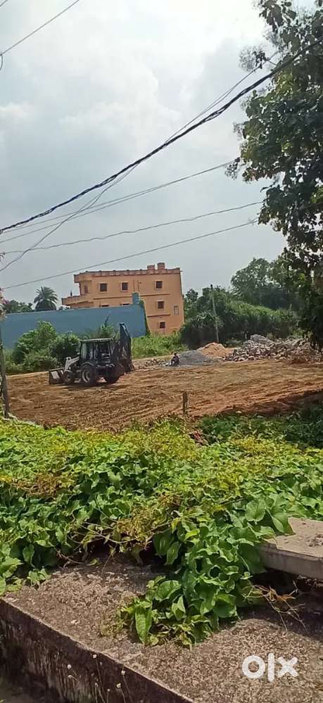 Road side plot  NH Side East Face  2100 sq ft Near Bus Stand