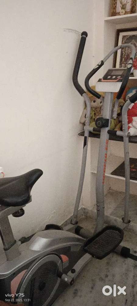 Gym cycle very good condition and best quality hercules company dailys