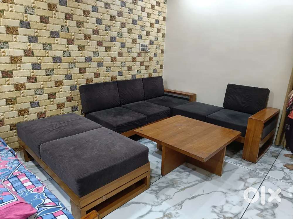 7 seater sofa with Dining Table