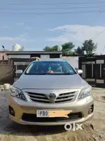 Toyota Corolla altis 2013