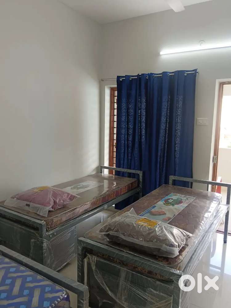 Sri lakshmi women's PG