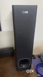 BOAT Soundbar and WOOFER