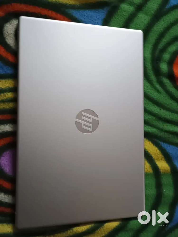 HP 15, AMD Ryzen 5 7520U (8GB LPDDR5, 512GB SSD