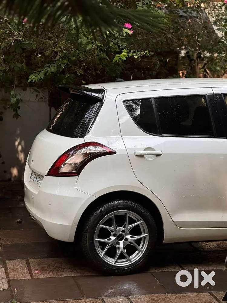 Alloys and tyres, brand new alloys and 90 above quality tyre, 16 inch,