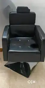 Beauty parlour  &. Sallon chair