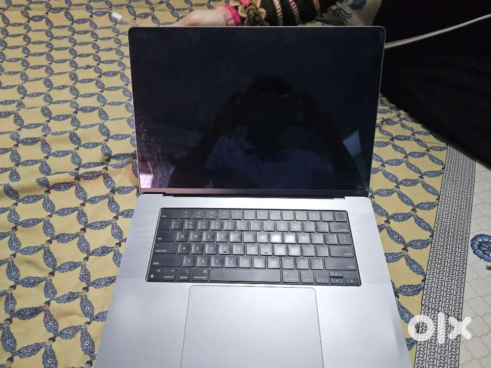 Macbook pro M1 Pro 16 inch