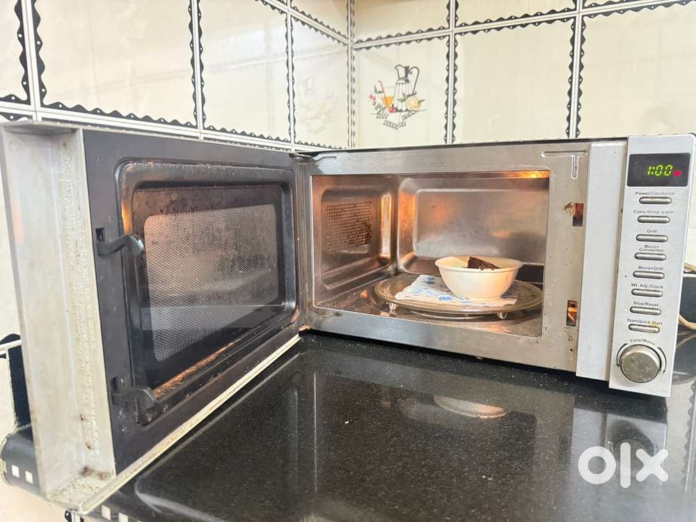 Microwave for foor