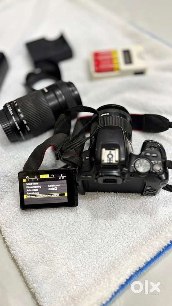 I WANT TO SELL MY CANON DSLR