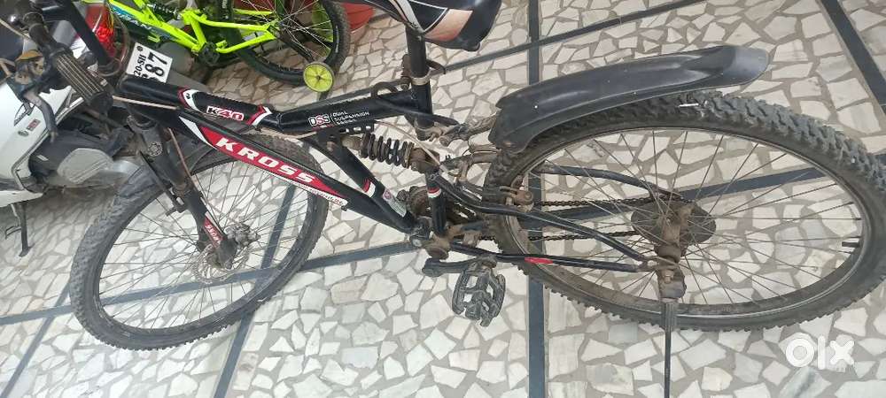 Hero kross cycle with power break and without gear