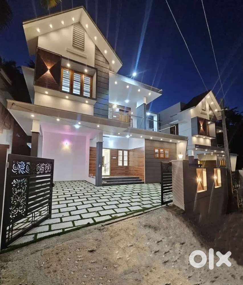 Nalanchra Mannanthala Ready To Move East facing 2 House project AV