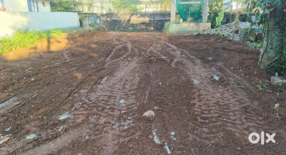 4 cent residential plot for sale