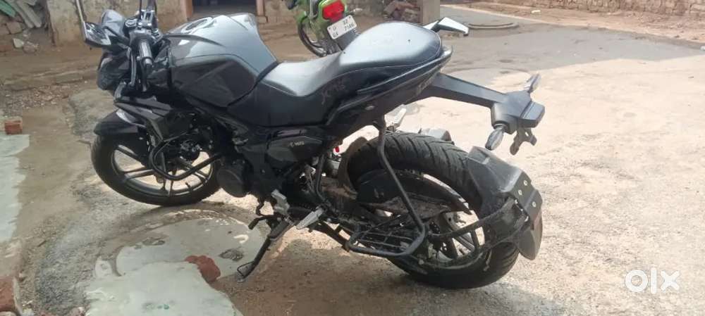 New bike hai ekdam achi condition hai