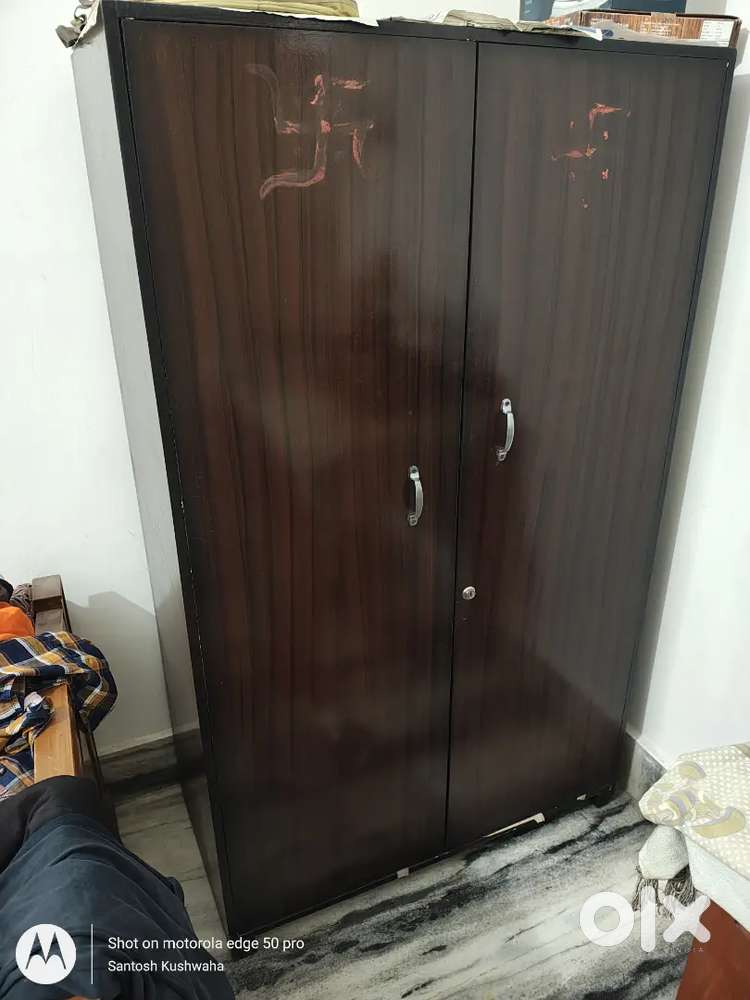अलमारी बिल्कुल नया है 3.5*5 फीट का