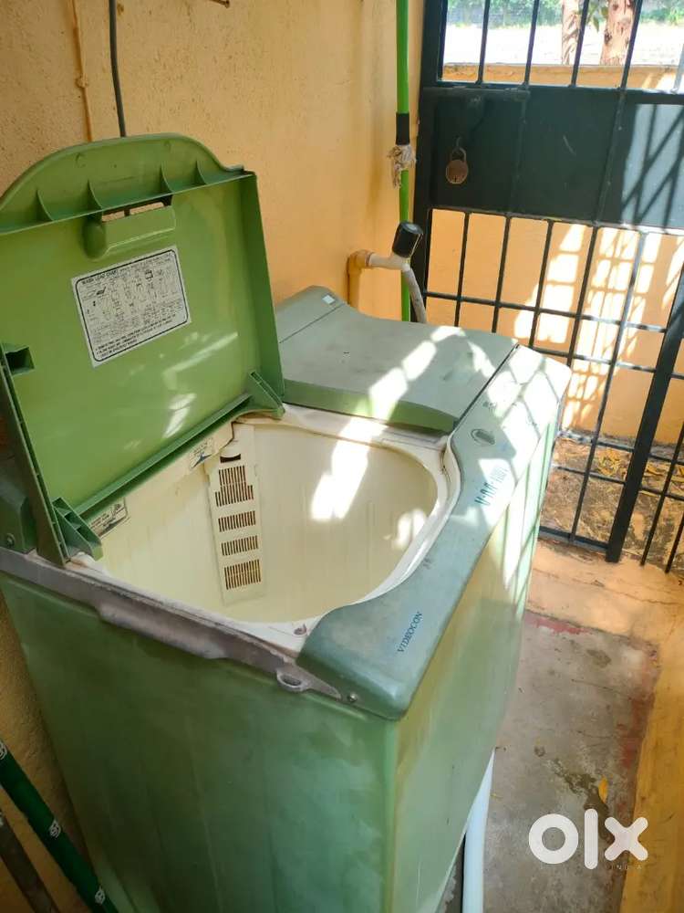 Branded Videocon Washing machine is for sale which is working