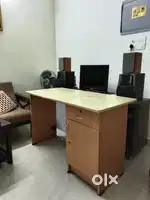 Office table