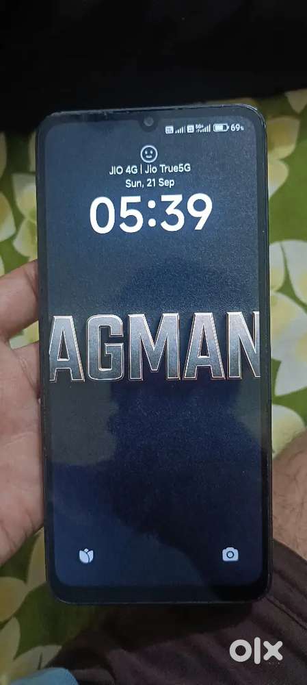 Mjhe dusra phone lena hai