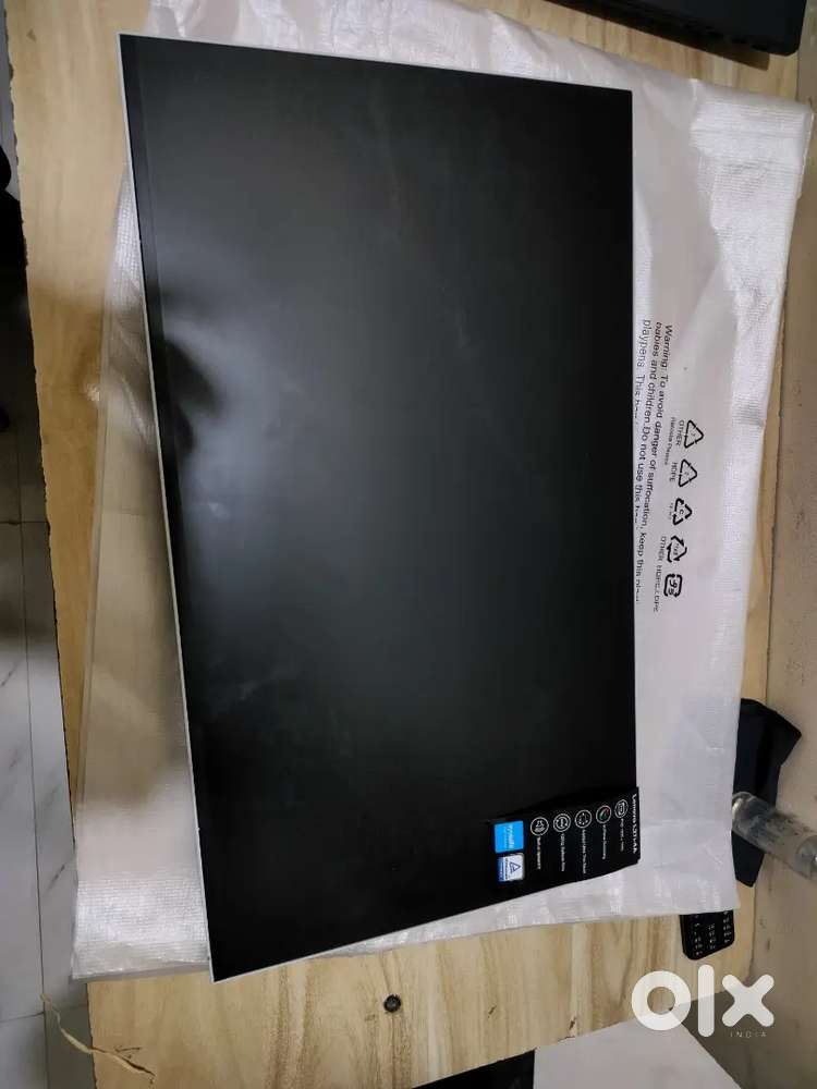 Lenovo L-Series monitor
