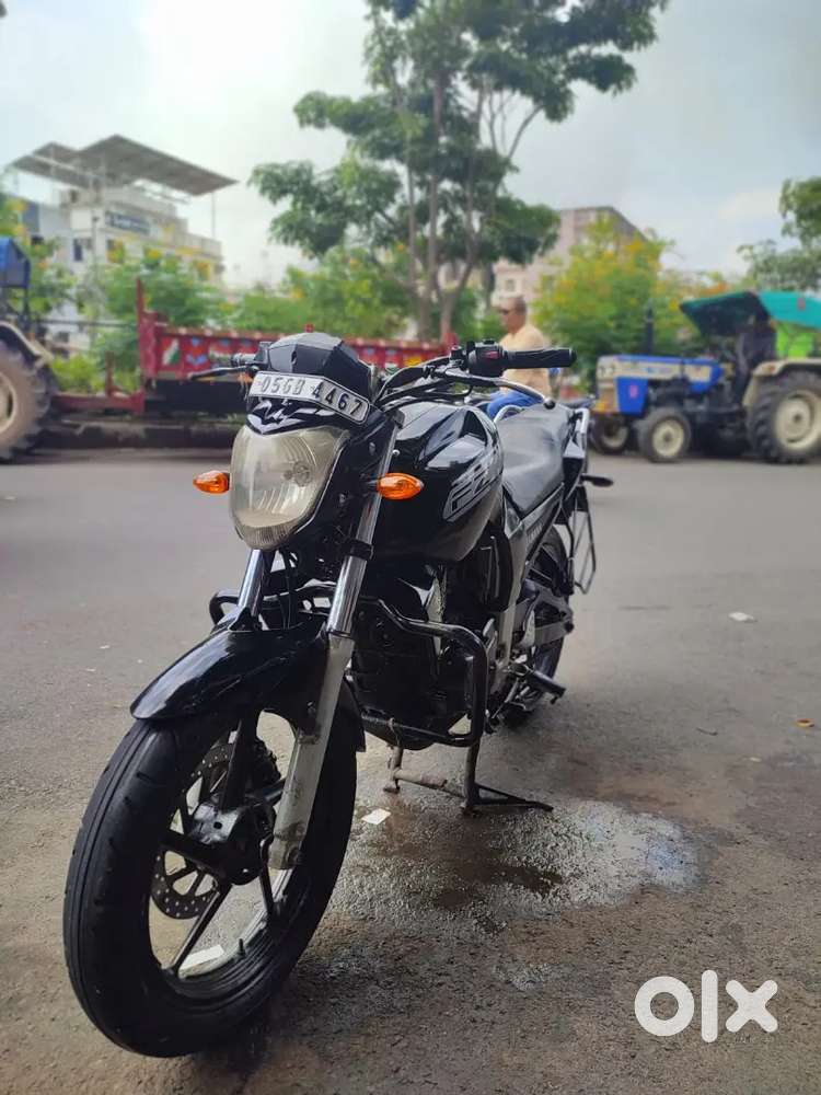 YAMAHA FZ 2009 MODEL 1ST OWNER CHEAPEST PRISE 30000