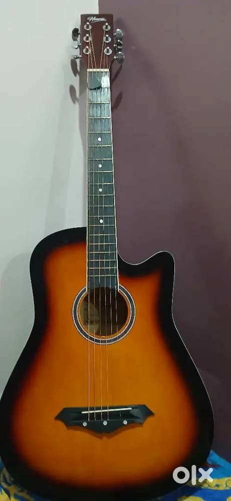 Henrix Acoustic guitar