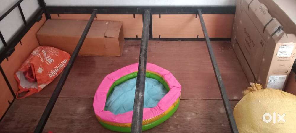 Bed queen size 5×6