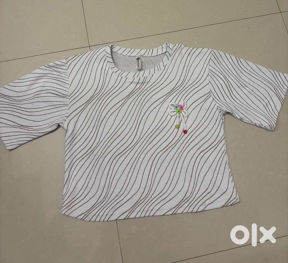 Casual Printed White Crop T shirt