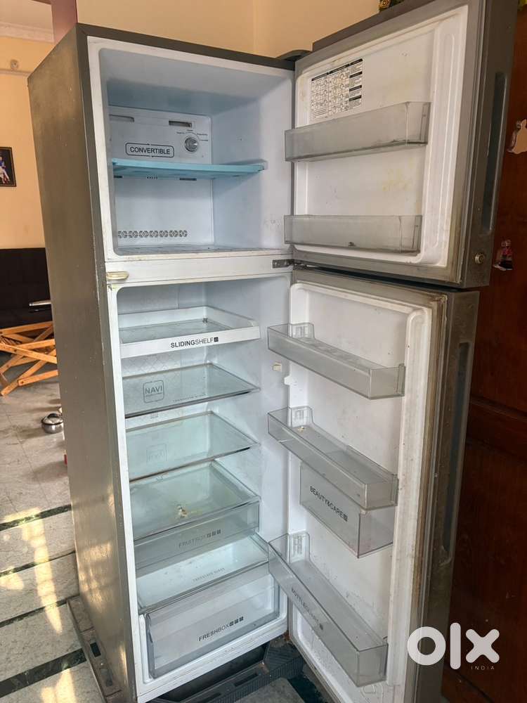 Double door fridge