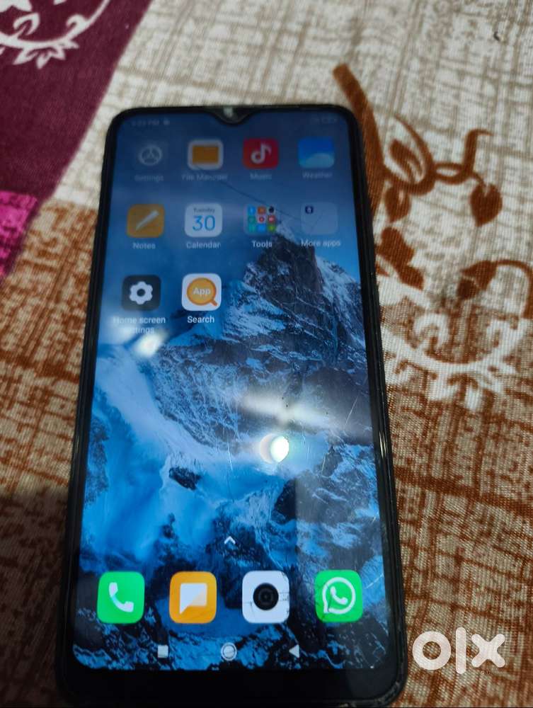 Redmi 8 phone for sell good running condition urgent sale