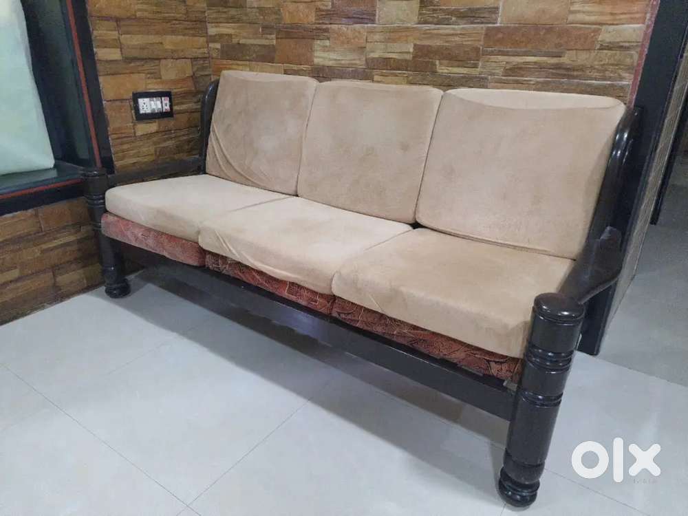 3 seater wooden sofa + 2 set of sofa chair