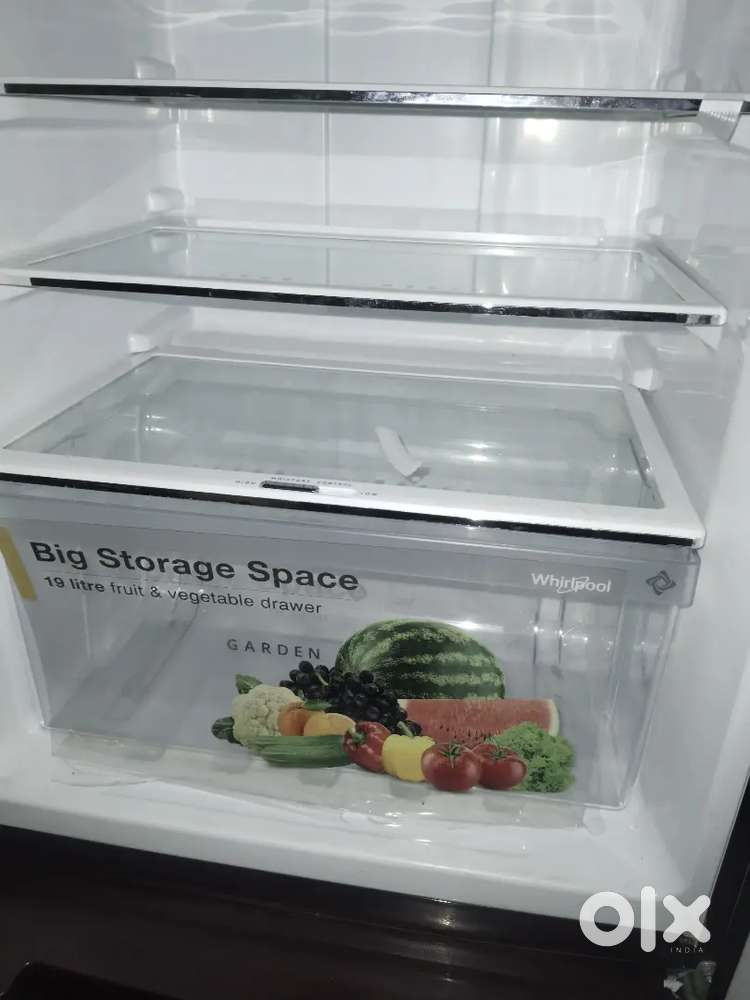 ekadam new fridge hai