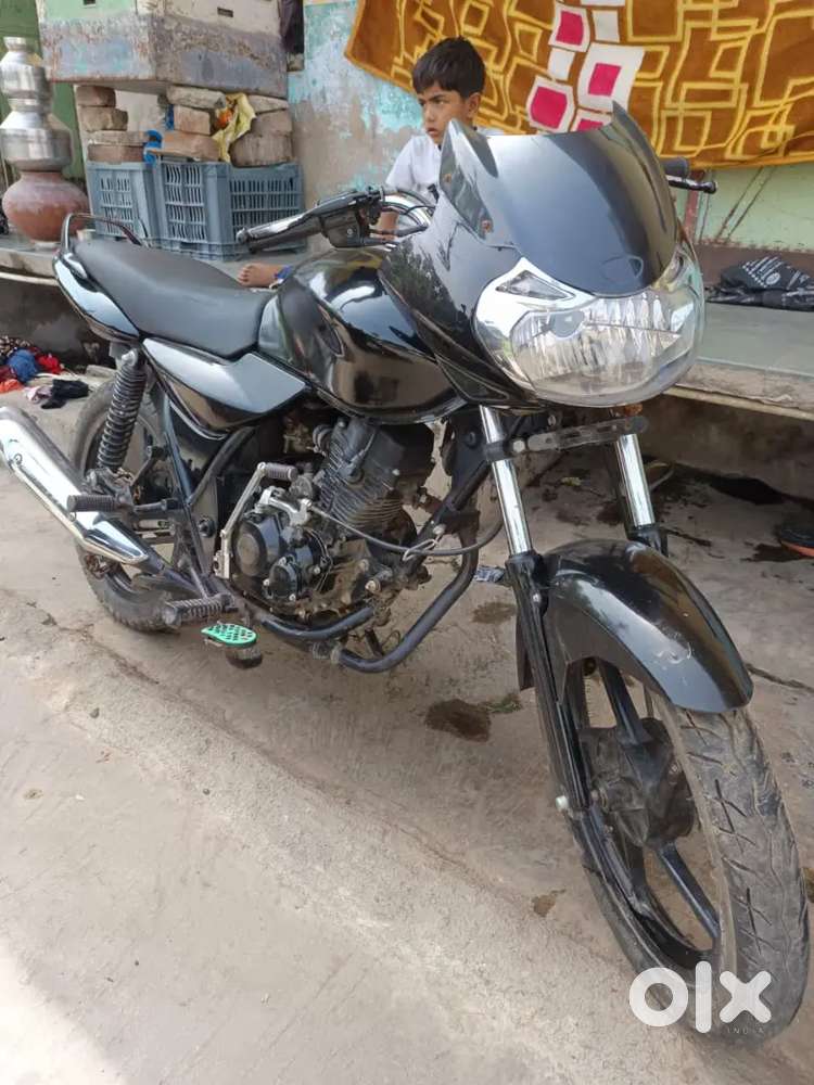 Sell bike black clour