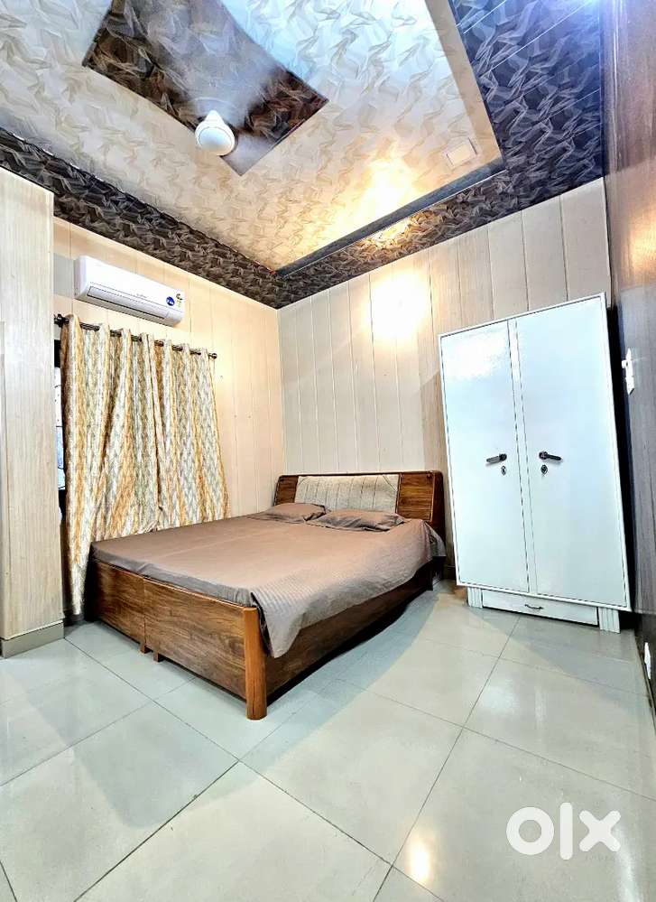Fully Furnished 1 Room Independent House.
