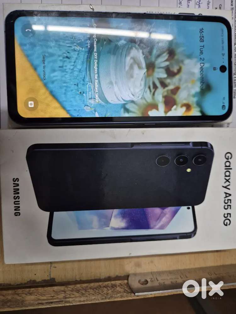 A 55 , 8GB ram 128 gb