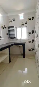 2bhk flat in Upper Chutia l couple allow l dealer