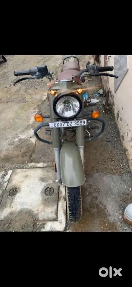 Royal enfield classic 350 signal include VIP Number