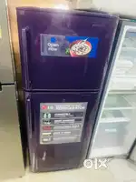 245LTR//DOUBLE DOOR//FRIDGE GOOD WARKING CONDITION