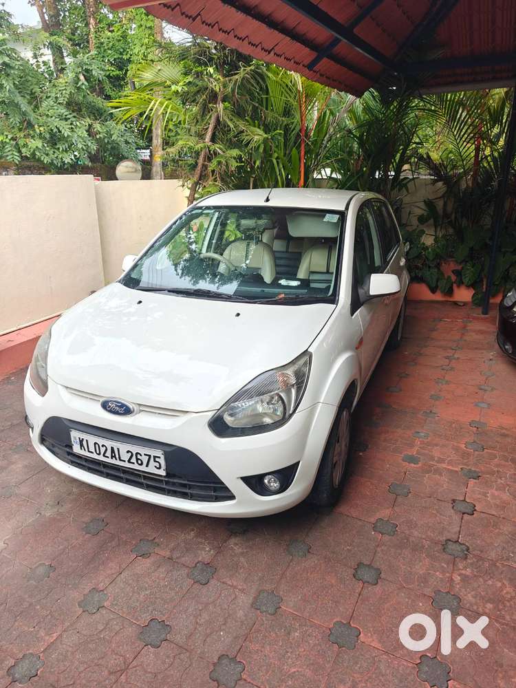 Ford Figo 2012 model, single owner, in good condition