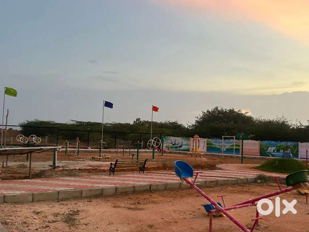 Affordable sq ft cost residential plot sale in near keeranur court